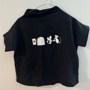 Kid’s Black T-Shirt with Mouse Graphic
